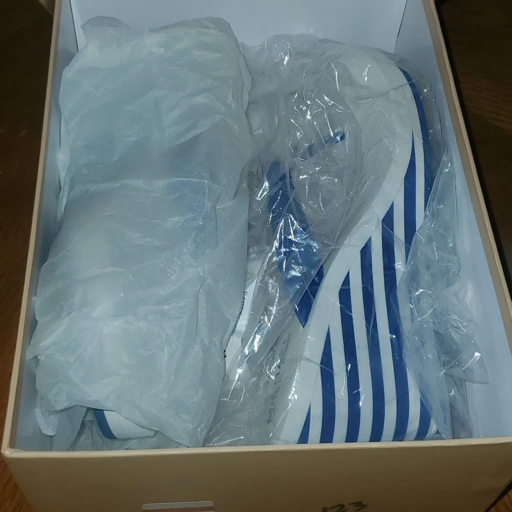 MICHAEL Michael Kors Cobalt Judy Wedge Thong Sandal Size 7.5 - Picture 12 of 12
